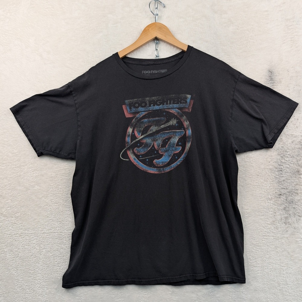 Foo Fighters T-Shirt Men's XL Black Band Rock Music Concert Streetwear Grunge